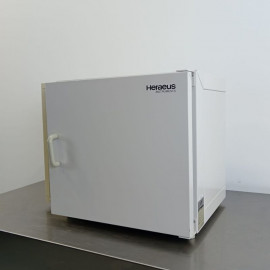 Heraeus B 6060